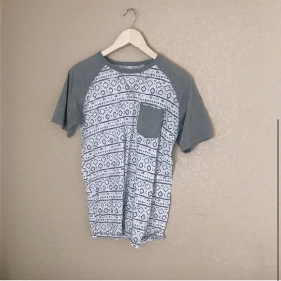 Dikotomy • Gray Tee - Picture 3 of 4
